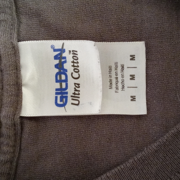 ⭐️Women's Tee⭐️ - Picture 4 of 5